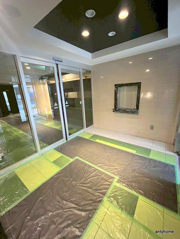 プレサンス上町台リベルテ　仲介手数料無料のロビー