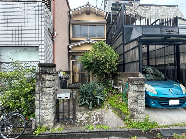 ◆近鉄「上鳥羽口」駅徒歩９分◆京都駅も乗車５分でアクセス◆南区上鳥羽仏現寺町の外観|外観