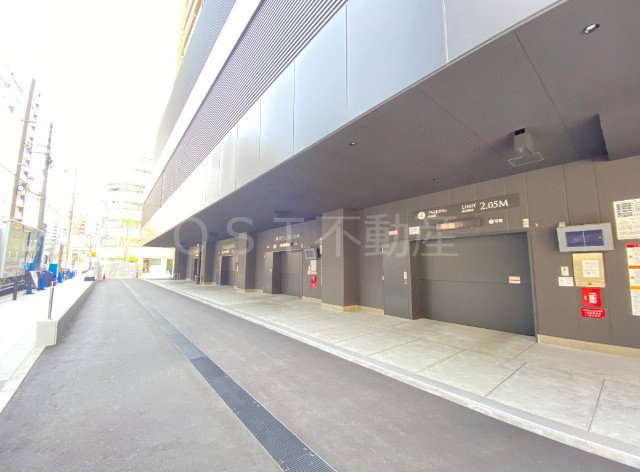 MJR堺筋本町タワーの駐車場