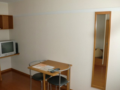 【居間・リビング】 | レオパレスクローバーベル