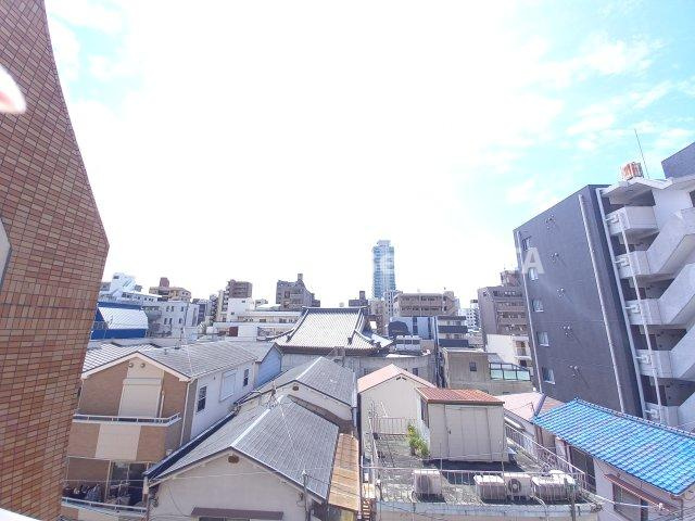 STEADY三宮の展望