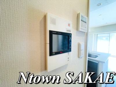 【セキュリティ】 | プレサンスロジェ泉 | モニター付きインターフォンです