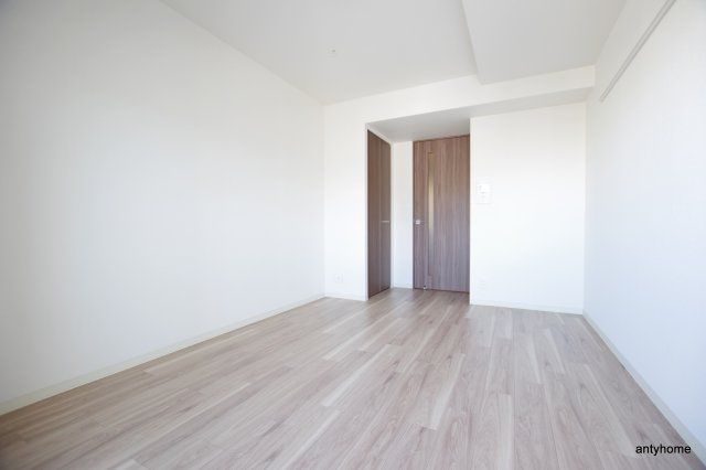 ディームス江坂 仲介手数料無料の居間・リビング