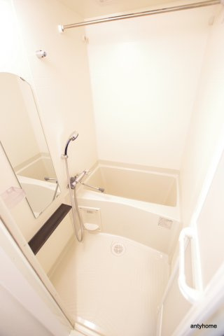 ディームス江坂 仲介手数料無料の浴室