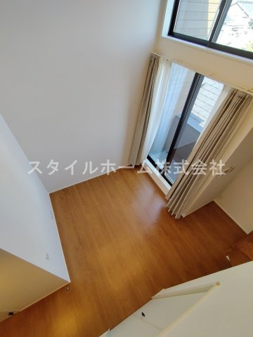 リバーサイド花田の内装|別部屋写真です。