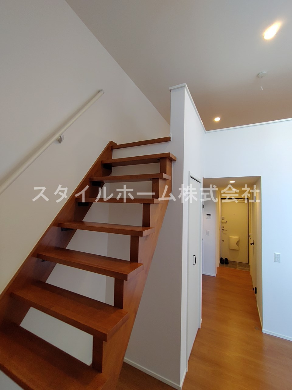 リバーサイド花田の内装|別部屋写真です。