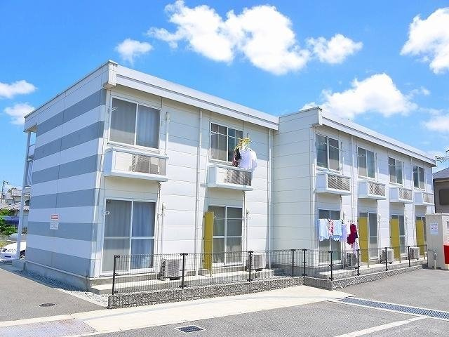 レオパレス伏見Ⅰの外観|外はこのようになっています