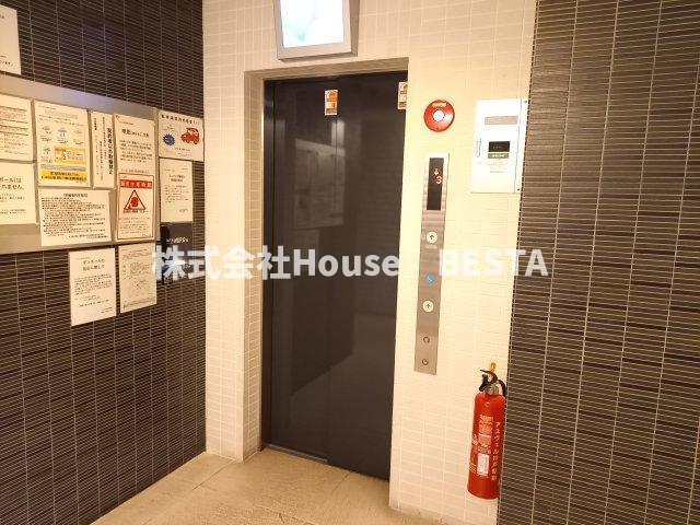 アスヴェル神戸駅前のロビー