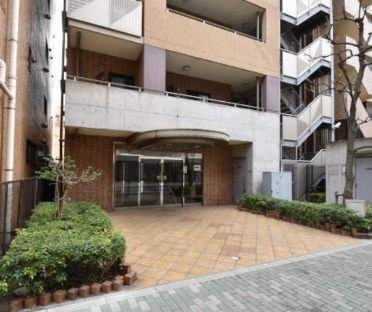 【エントランス】 | ネバーランド上野松が谷