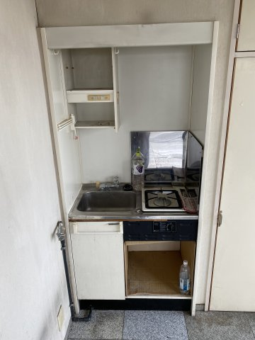 内外ビルのキッチン