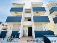 ラージヒル長瀬EASTの画像