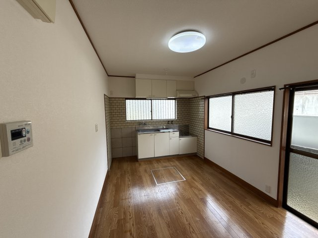 植田貸家の居間・リビング