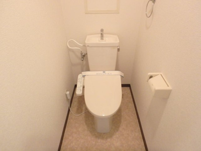 【トイレ】 | フローラ上ヶ原 | 清潔感のあるトイレです