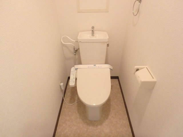 【トイレ】 | フローラ上ヶ原 | 清潔感のあるトイレです