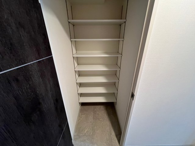 リヴェント難波サウスの収納