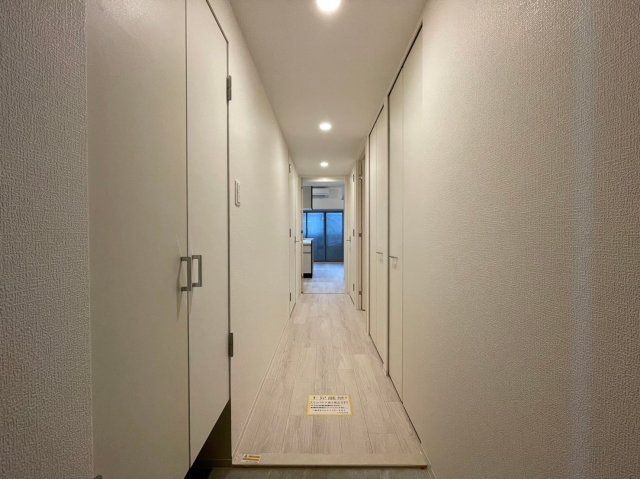 セレニテフラン難波の玄関