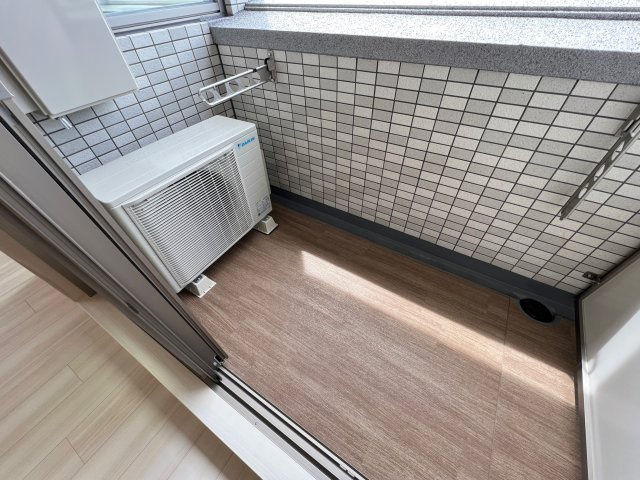 Vinoプレジオ本町のバルコニー