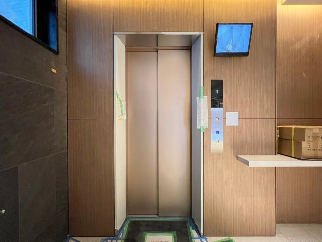 コンフォリア新梅田のロビー