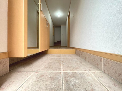 【玄関】 | 南吹田5丁目貸家