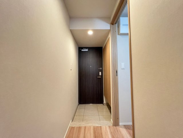 RJRプレシア南堀江の玄関