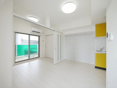 【居間・リビング】 | プライマル南森町(旧ビガーポリス415松ヶ枝町Ⅲ)