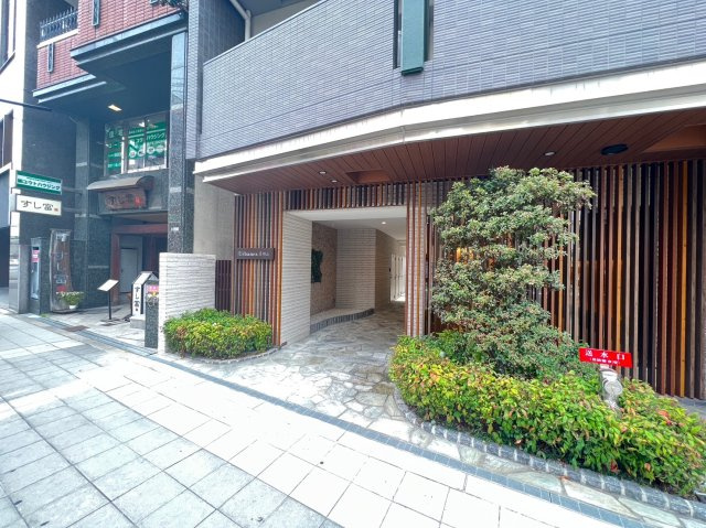 アーバネックス真田山のエントランス