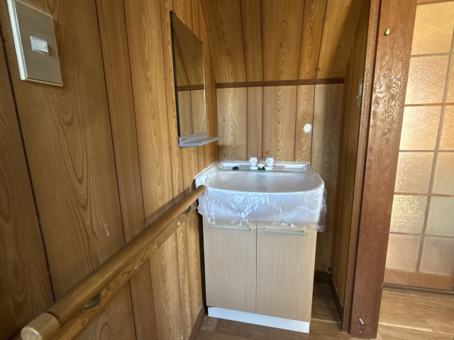 蒲田戸建の洗面所