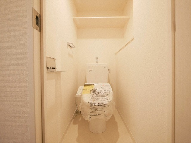 レオンコンフォート大手前ラトゥールのトイレ