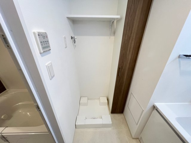 スプランディッド難波WESTIIIの洗面所