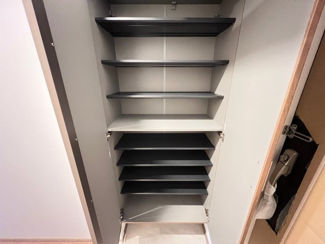 スプランディッド難波WESTIIIの収納
