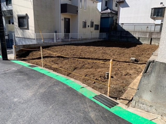 【外観】 | グランファミーロ仁戸名町　京成千原線「大森台駅」道路面からの高低差もあまりないので、小さなお子様やご年配の方にも安心な土地です。