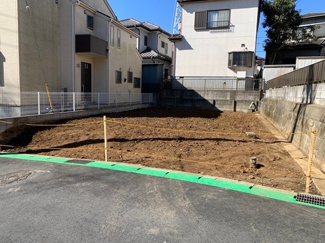 【前面道路含む現地写真】 | グランファミーロ仁戸名町　京成千原線「大森台駅」近隣にも公園があり、落ち着いた雰囲気の住宅街です。