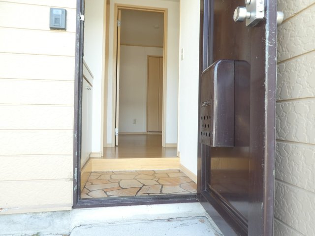 ファミール御殿山の玄関
