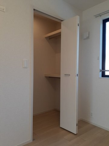 アペ・伊奈の収納|ちょっとした収納スペースも充実しています