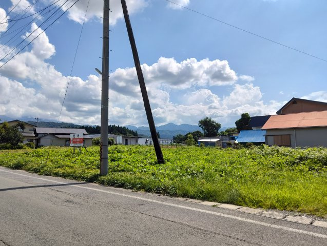 米沢市大字三沢　売地の外観