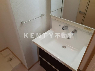 【洗面所】 | Ｌａ　Ｐｅｎｔｅ　Ｖｏｌｕｍｅ | 脱衣スペースもあります