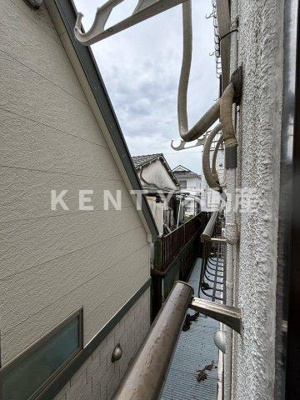 【バルコニー】 | レスト東蒲田 | 外からの目が気にならないバルコニーで洗濯物が干せます
