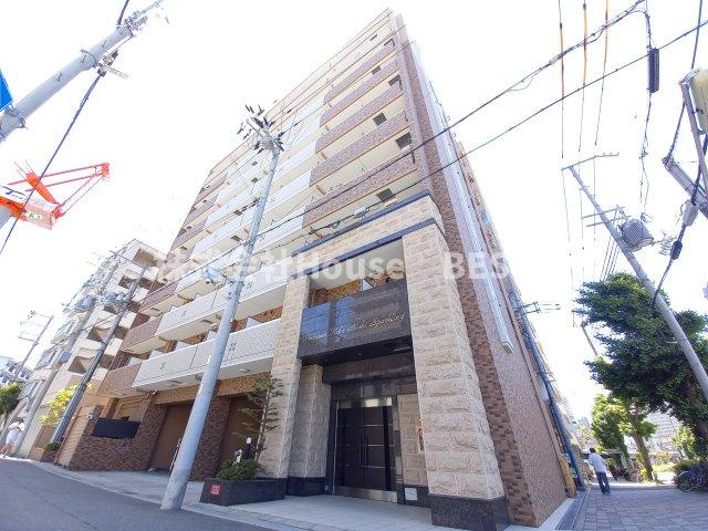 プレサンス神戸西スパークリングの外観