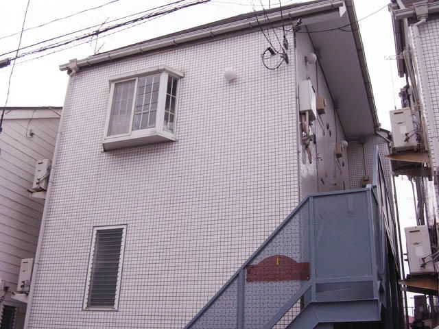 ピュアハウス鶴ヶ峰Ⅰ番館の外観