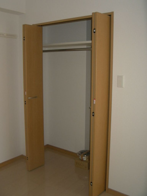 【収納】 | パナムコート室見 | 別号室の写真になります。現況優先。