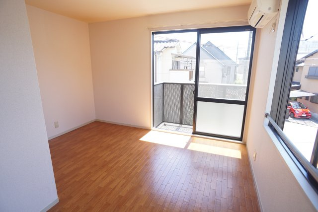 ガーデンハウス宝塚Bの寝室