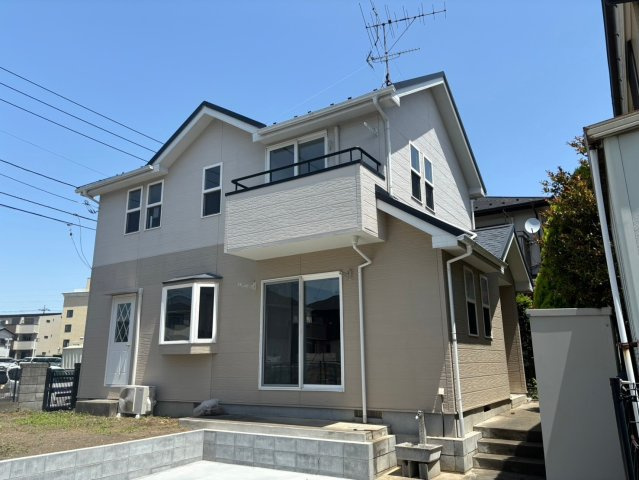 西区指扇　中古一戸建ての外観