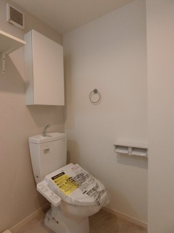 ガーデンヒルズ武蔵小杉のトイレ|他のお部屋の参考写真となります。