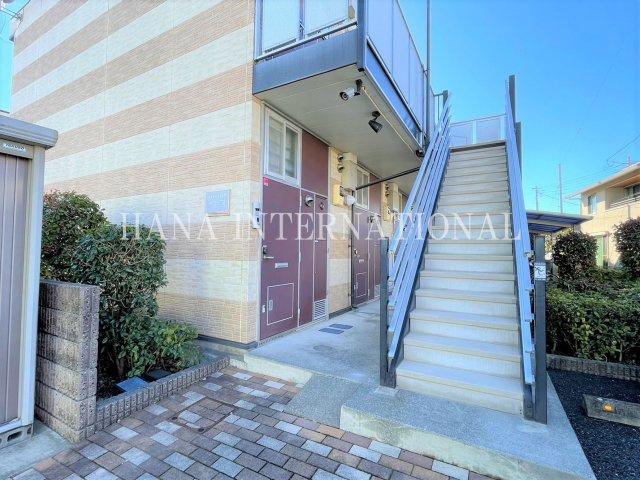 レオパレス小柳町Ⅱのエントランス