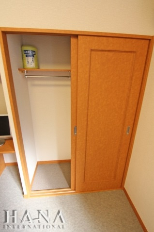 レオパレスサカエの収納