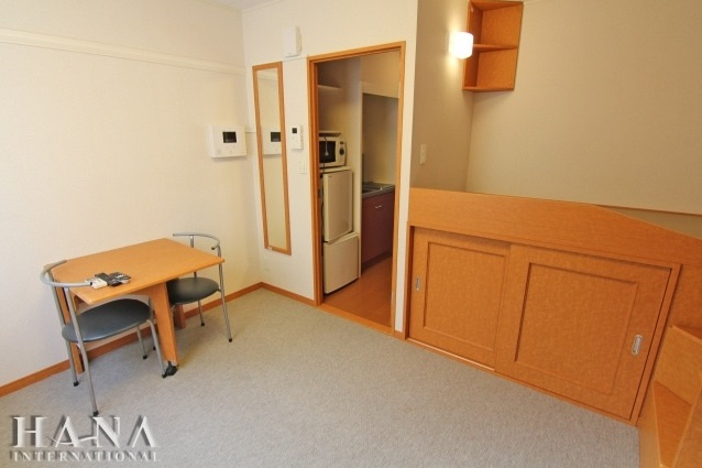 レオパレスサカエの寝室