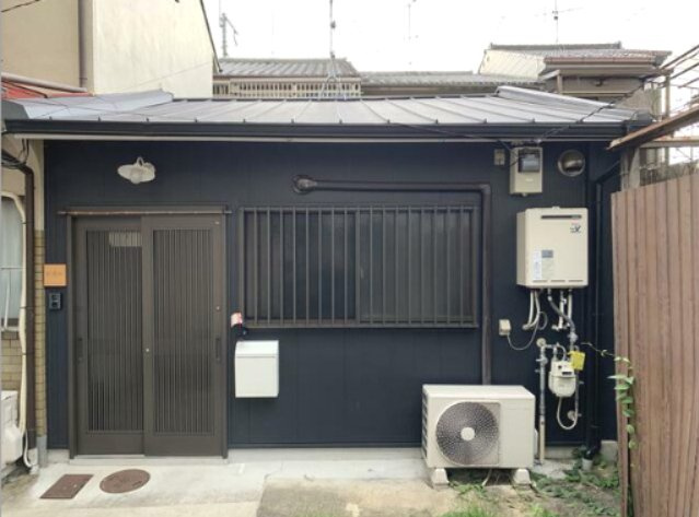 京都市上京区仁和寺街道千本東入西富仲町の一戸建て