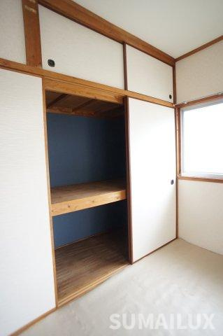 出水3丁目戸建の収納