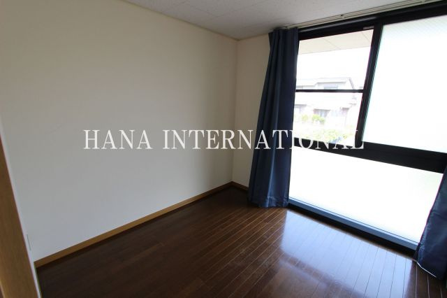 レオパレスエスぺランサ府中の洋室