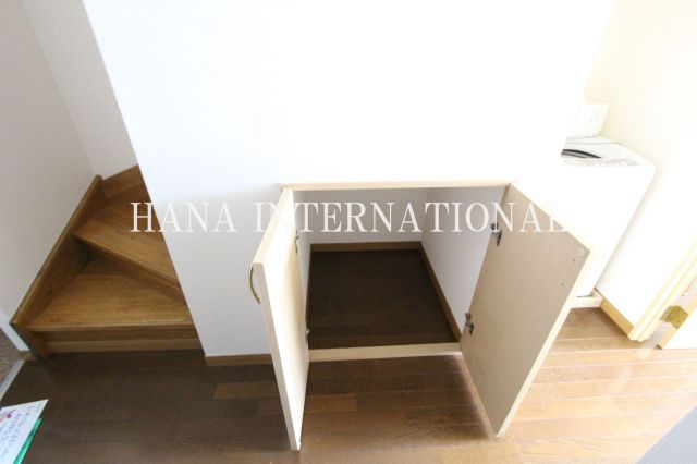 レオパレスエスぺランサ府中の収納